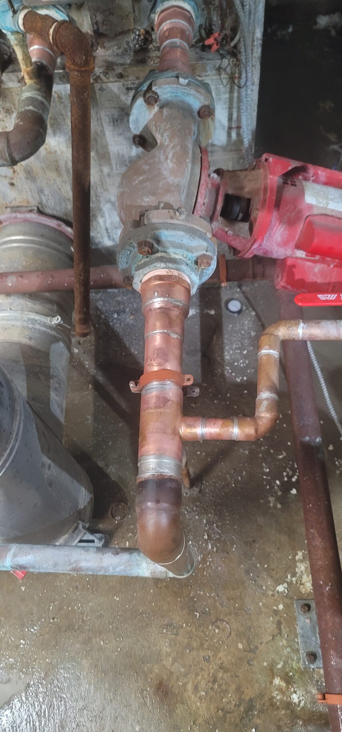 hotwater-pipes-commercial